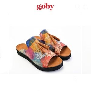 Goby Comfort Slipper GSN101 Size 38 or 7.5 New Only Tried On